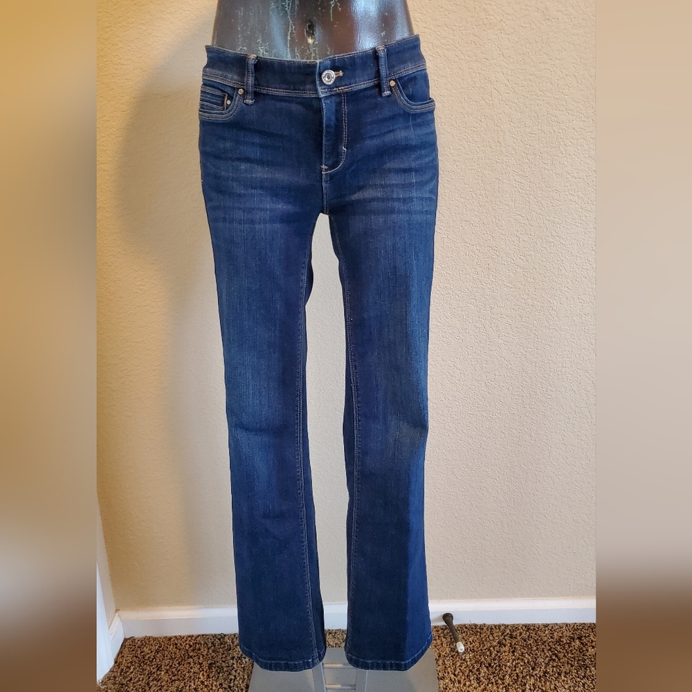 New! WHBM Boot Leg jeans Sz 2S